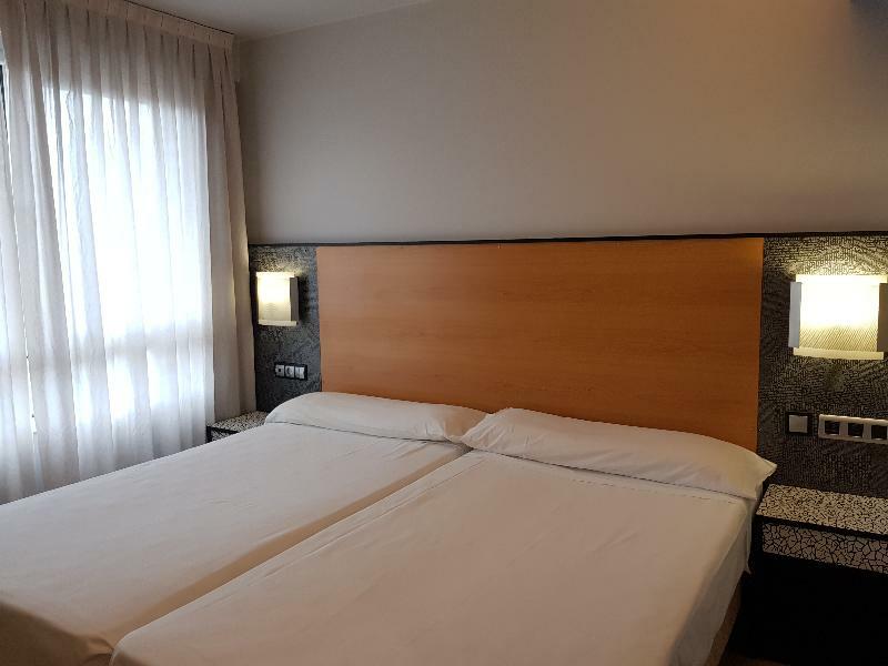 Hotel Faranda Pathos Gijon, Ascend Hotel Collection Экстерьер фото